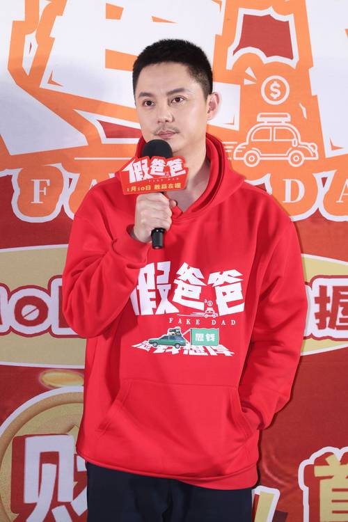 澳门管家婆100%精准香港和贾冰自曝45天瘦45斤与贾冰自曝45天瘦45斤视频